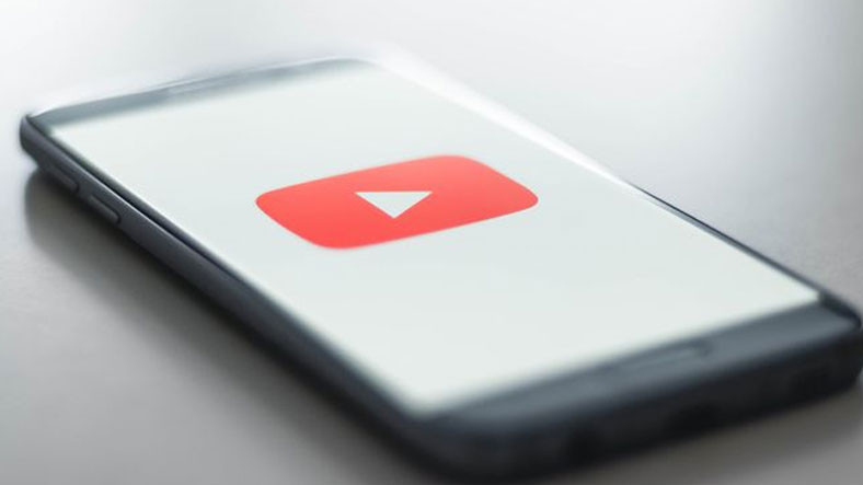 YouTube, Uygunsuz Lisan Konusunda Esnekliğini Artırdı