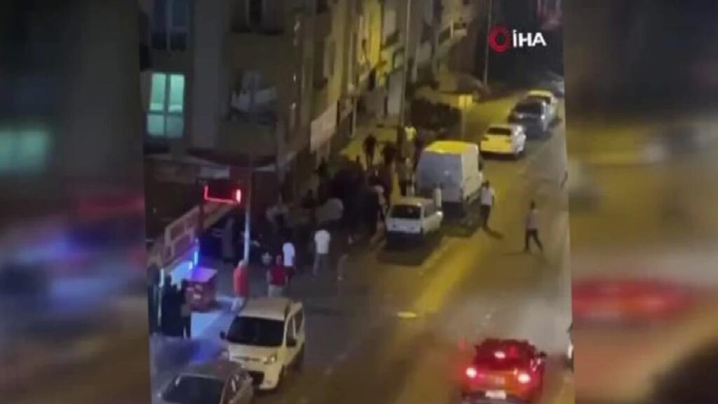 Aileler tartıştı sokak ringe döndü