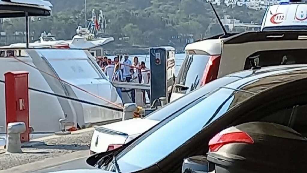 Ali Sabancı ve eşi Vuslat Doğan Sabancı’nın deniz kazası sonrası Bodrum’a getirilme anları görüntülendi