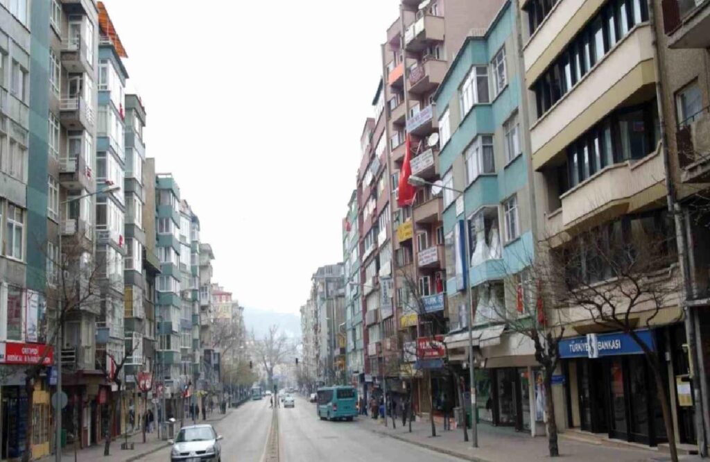 Bursa Büyükşehir Belediyesi Altıparmak-Çarşamba Bölgesini Dönüştürecek