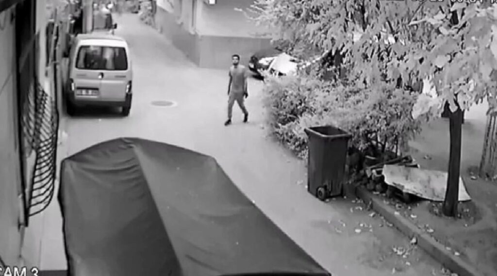 Bursa’da Çekçek Otomobiliyle Hırsızlık ve Rögar Kapak Hırsızlığı