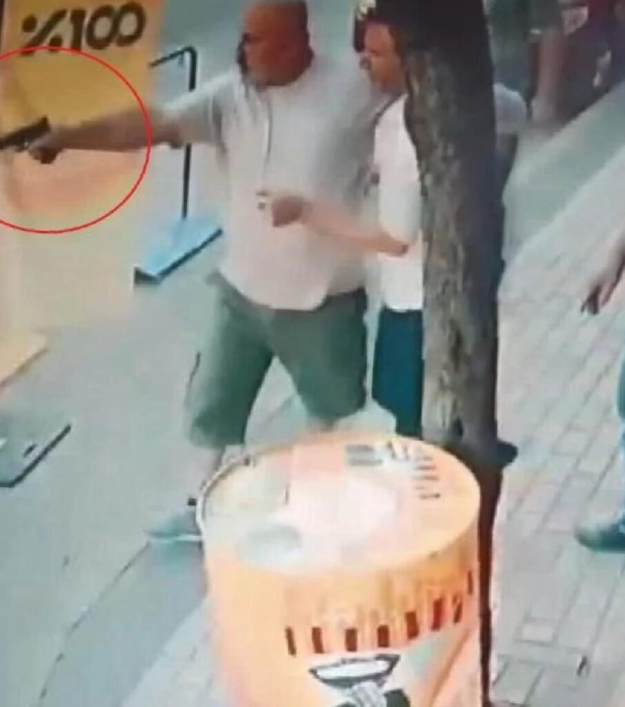 Bursa’da çıkan arbedede 4 kişi yaralandı