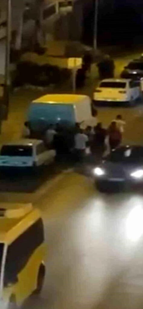 Bursa’da İki Aile Ortasında Çıkan Tartışma Sokağa Taştı