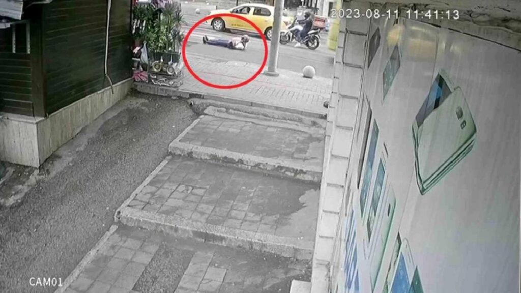 Bursa’da Motosikletli Otobüse Çarptı, Vefatla Burun Buruna Geldi