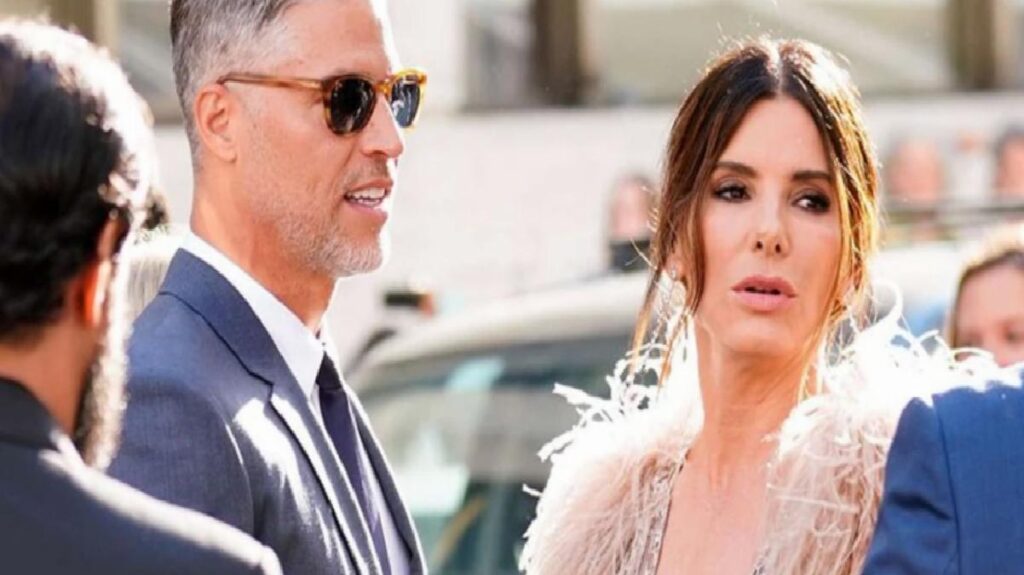 Hollywood Yıldızı Sandra Bullock’un sevgilisi hayatını kaybetti