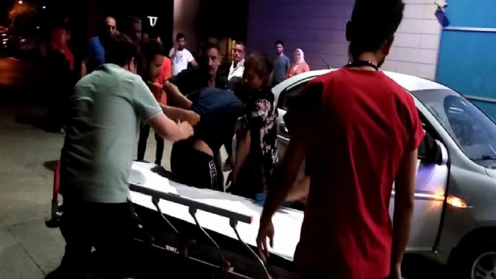 İnegöl’de komşu arbedesinde 3 kişi yaralandı