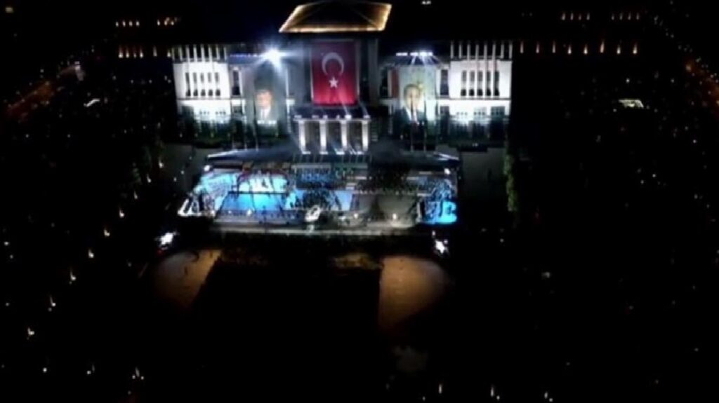 İşte Cumhuriyetimizin 100. Yıl Marşı