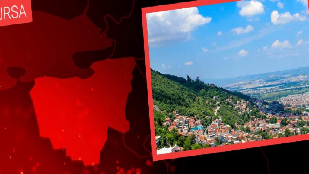 Motosikletteki iki genç mevtten döndü