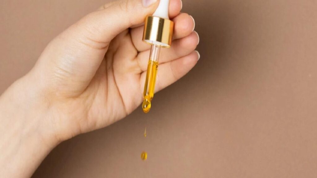 Niaouli yağı: Nedir, yararları ve kullanımı! Nioli yağı hakkında merak edilenler