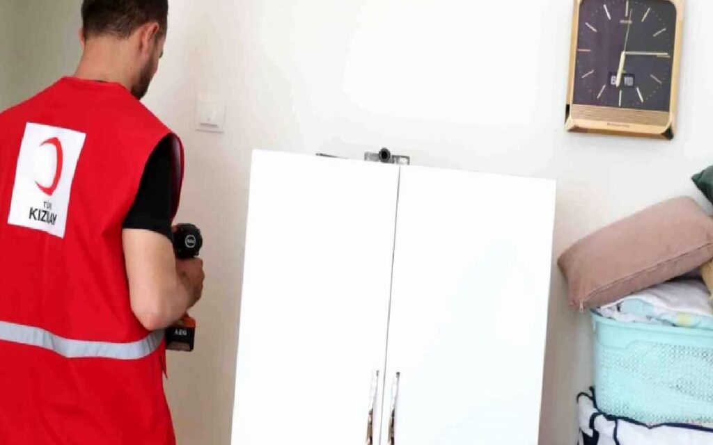 Türk Kızılay’dan ‘Eşyalarım Bana Tehlike Değil’ projesi