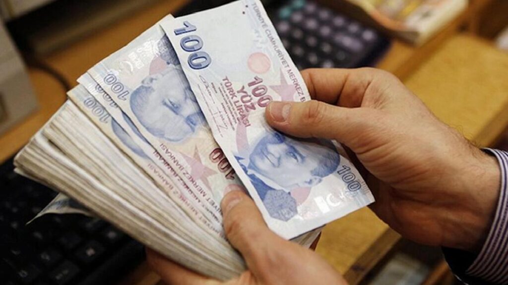 Yargıtay’dan fazla mesai fiyatları için emsal karar: En yüksek banka faiziyle ödenmeli