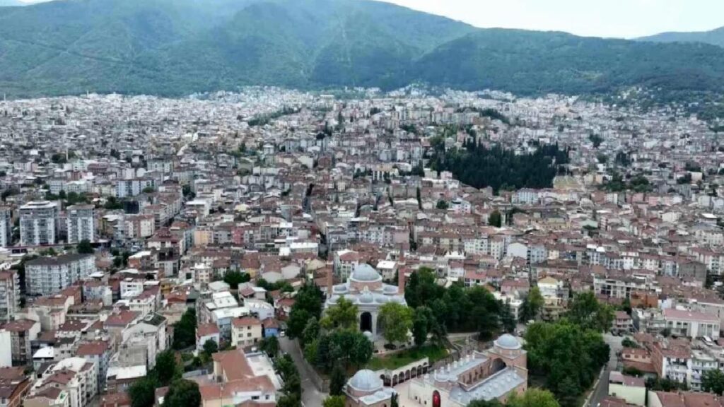 Yıldırım Bayezid Camii 630 yıldır zelzelelere sağlam