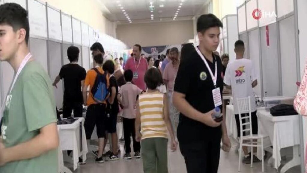 15 yaşındaki gençler geliştirdi; güneşten üretilen suyla topraklar susuz kalmayacak