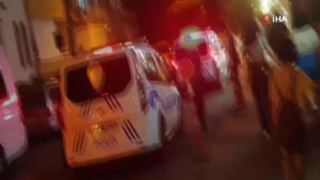 Alanya’da Rus turist zombi ilacı aldı, polisler müdahale etti