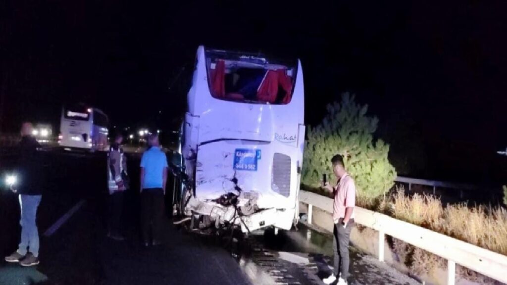 Ankara’da otobüs kazası: 4’ü ağır 27 kişi yaralandı