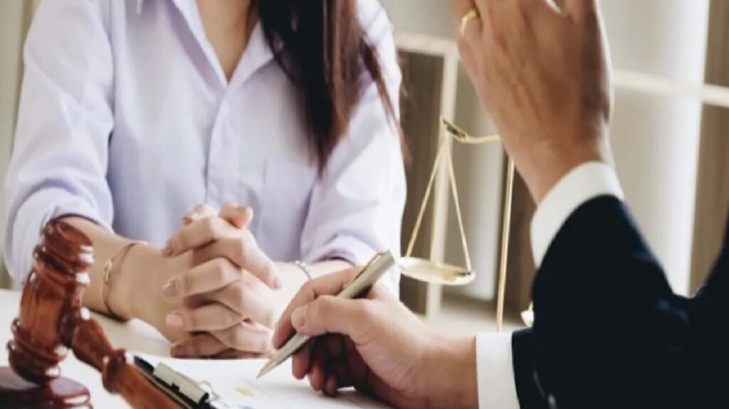 Avukatlara ödenecek en az fiyat 15 bin 800 TL oldu! Dava fiyatları 8 bin liradan başlayacak