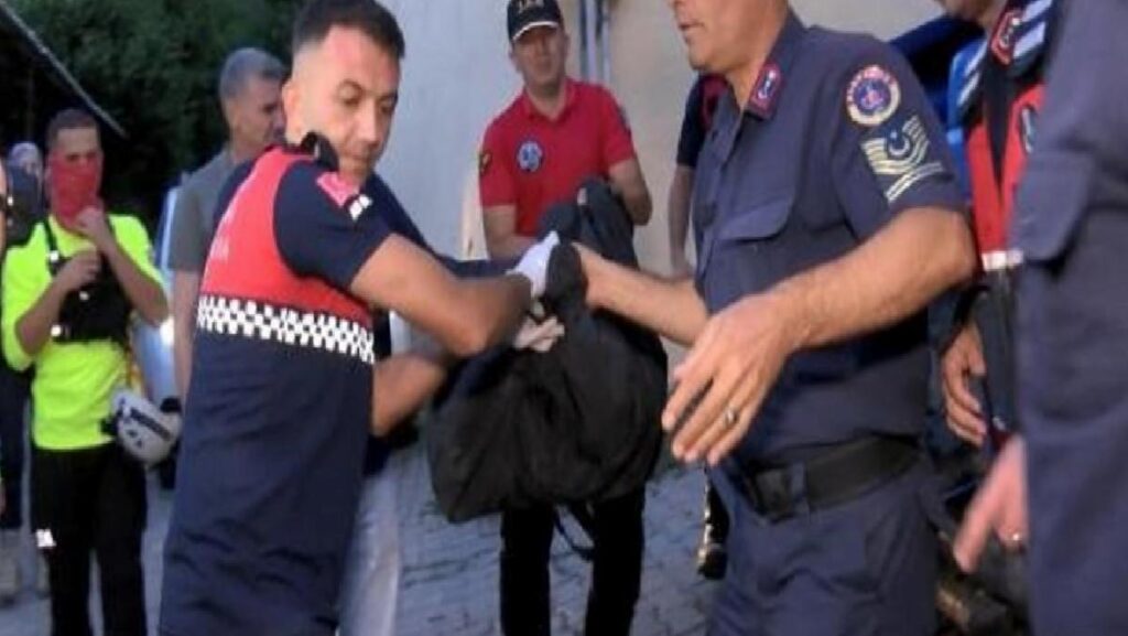 Bursa’da Kaybolan Kişinin Cansız Vücudu Uludağ’dan İndirildi