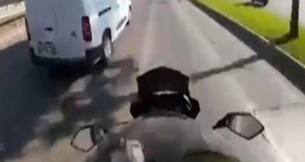 Bursa’da Motosiklet Şoförü Mevtten Döndü