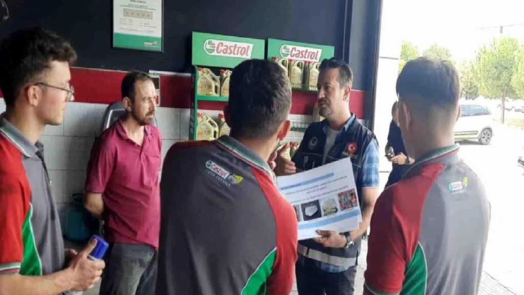 Bursa’da Narkotik Polisleri Dedublüman Konserine Damga Vurdu