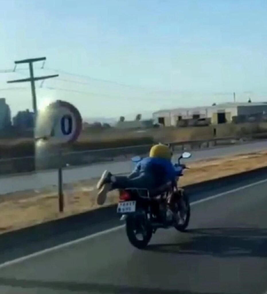 Bursa’da Tehlikeli Motosiklet Seyahati