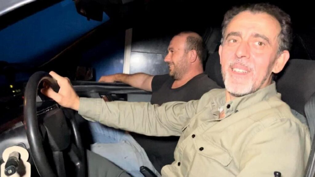 Çalınan aracını 24 saat geçmeden polis buldu, çaldırmamak için araçta uyudu