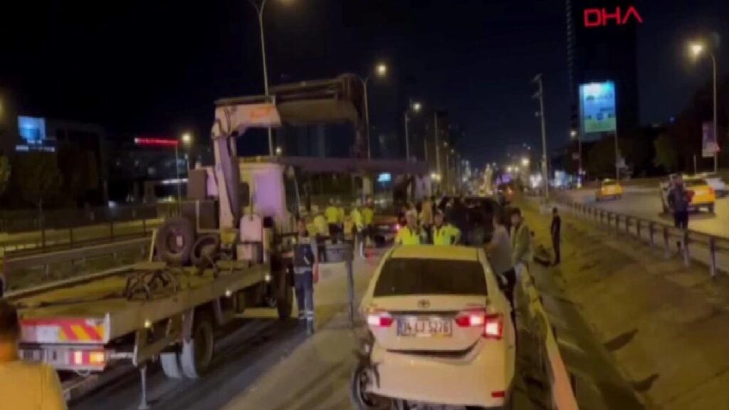 D-100 Karayolu’nda Zincirleme Kaza: 2 Yaralı