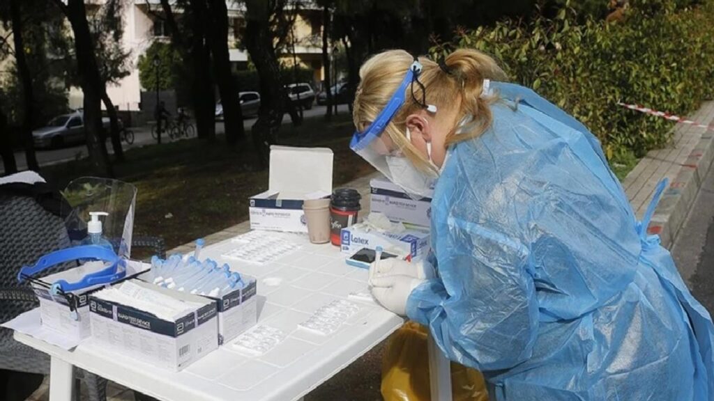 ERİS VARYANTININ BELİRTİLERİ NELERDİR? Eris virüsü, varyantı nedir? Bakan Koca açıkladı!