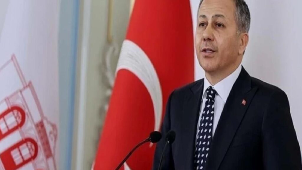 İçişleri Bakanı Yerlikaya: İkamet müsaadesi biten 105.488 göçmen ülkesine gönderildi