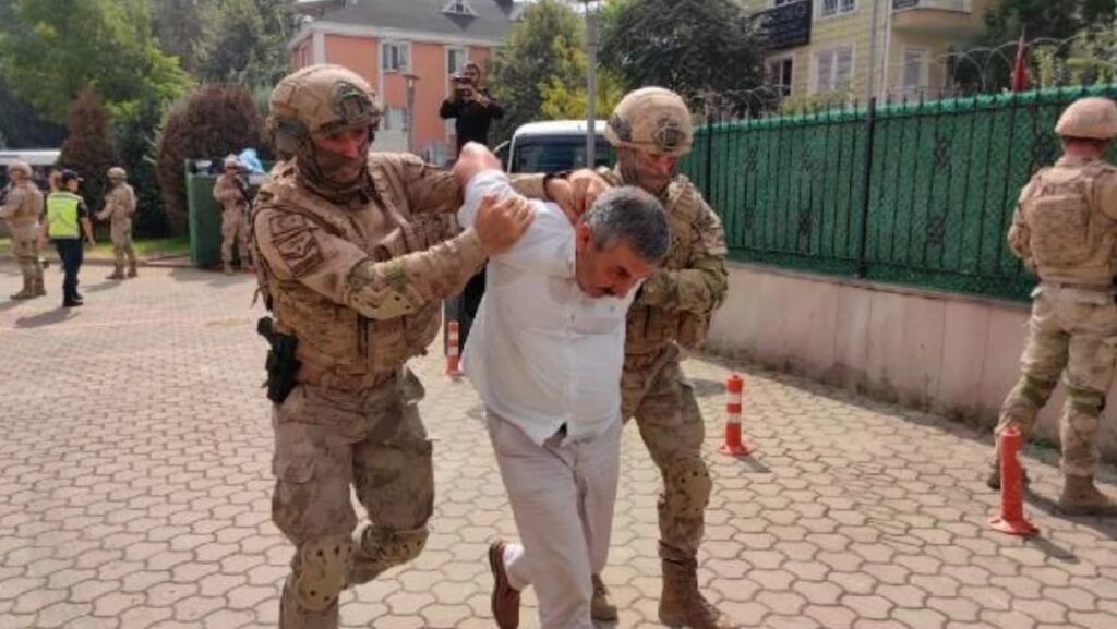 İnegöl’de Terkinler çetesine operasyon: 35 kuşkulu adliyeye sevk edildi