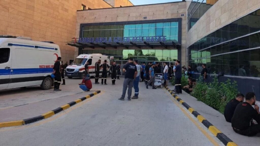 İskenderun’da demir-çelik fabrikasında patlama meydana geldi: 1 emekçi öldü, 3 personel yaralandı