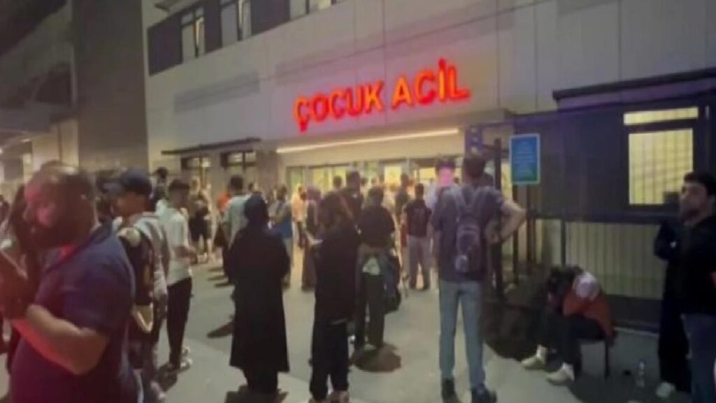 İstanbul’da hastane otoparkında çıkan yangın kısa müddette söndürüldü