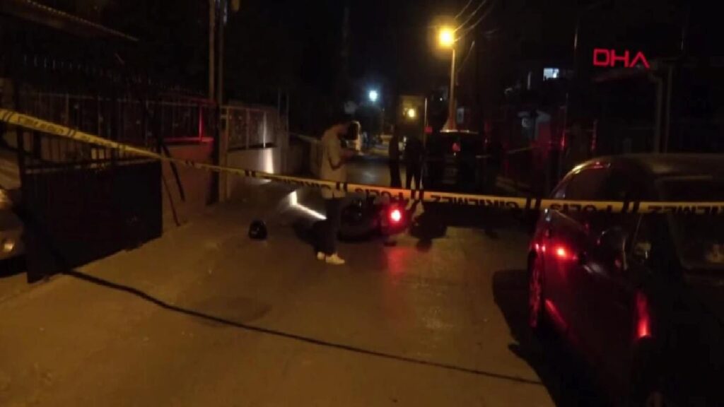 İzmir’de husumetli kümeler ortasında çatışma: 1 meyyit