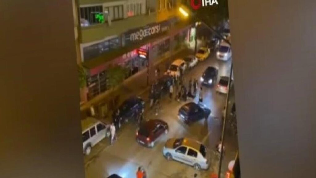 Kazada yaralanan bayan sürücüyü tekmeleyip kaçtı