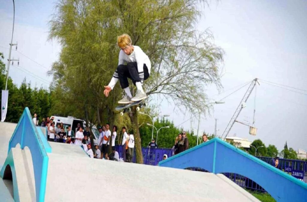 Türkiye’nin Birinci Memleketler arası Standartlardaki Kaykay Parkı Bursa’da Açıldı