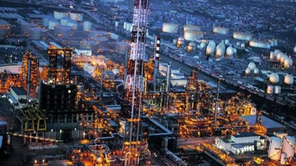 Türkiye’nin en büyük 500 sanayi kuruluşu sıralandı! Tepenin sahibi tekrar Tüpraş