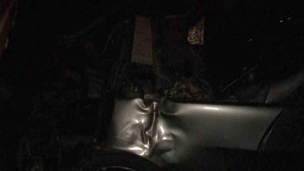 Ümraniye’de araba ve zabıta aracının karıştığı kazada 2 kişi yaralandı