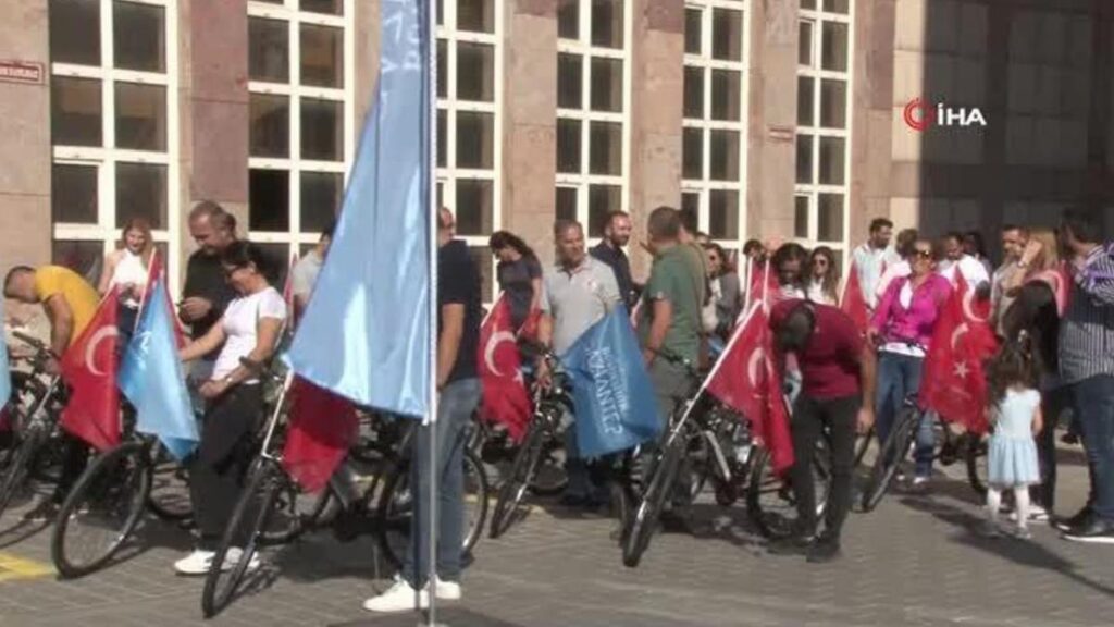 Bakan Işıkhan’ın Fatma Şahin’den bisiklet talebi gülümsetti