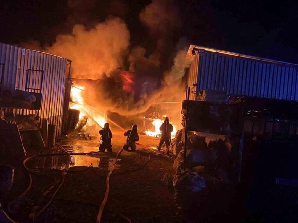 Bursa Büyükşehir Belediyesi İtfaiye Daire Başkanlığı Eylül Ayında 2 Bin 184 Yangına Müdahale Etti