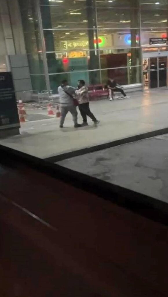 Bursa’da telefon arbedesi kameralara yansıdı