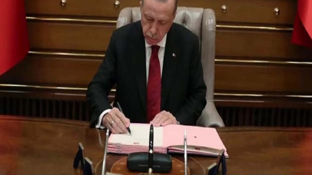 Cumhurbaşkanı Erdoğan’ın imzasıyla yeni atama kararları Resmi Gazete’de yayınlandı