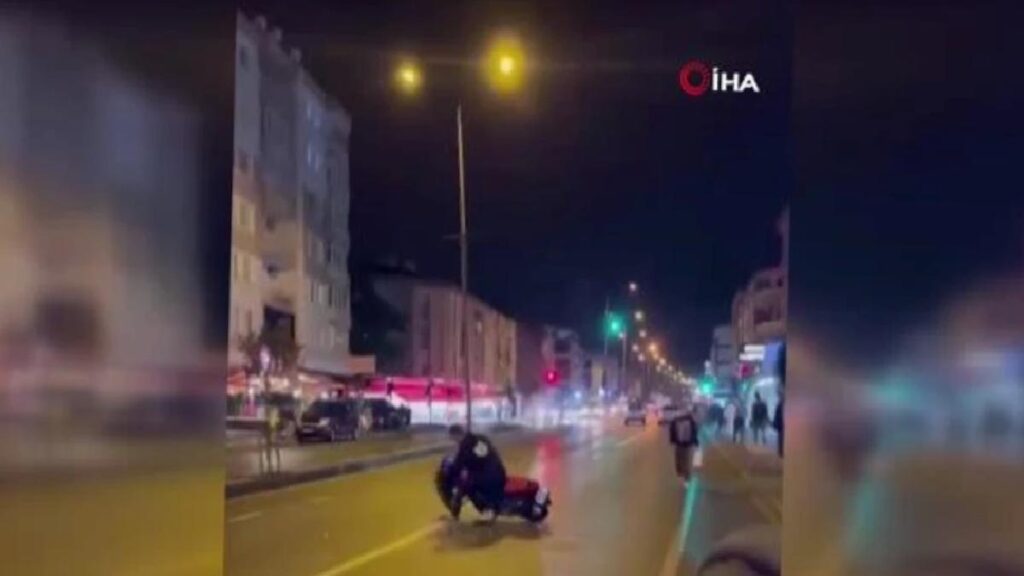 Drift heyecanı kaza getirdi…Ölümden dönen genç kamerada