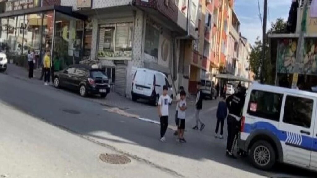 ESENYURT’TA ARABANIN ÇARPTIĞI ÇOCUK HAYATINI KAYBETTİ