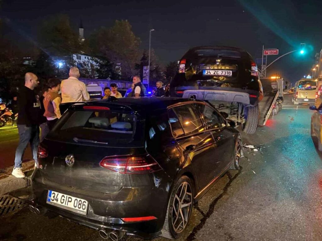 Esenyurt’ta Motosiklet Kazası: Motosiklet Şoförü Ağır Yaralandı