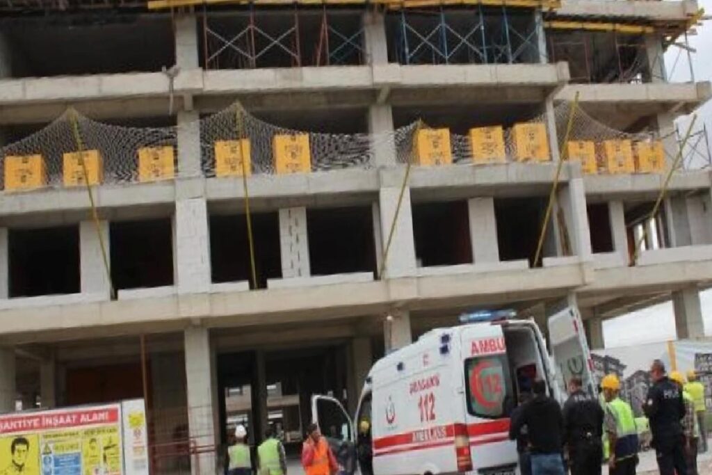 Eskişehir’de İnşaat Emekçileri Düştü, Bir Personel Yaralandı