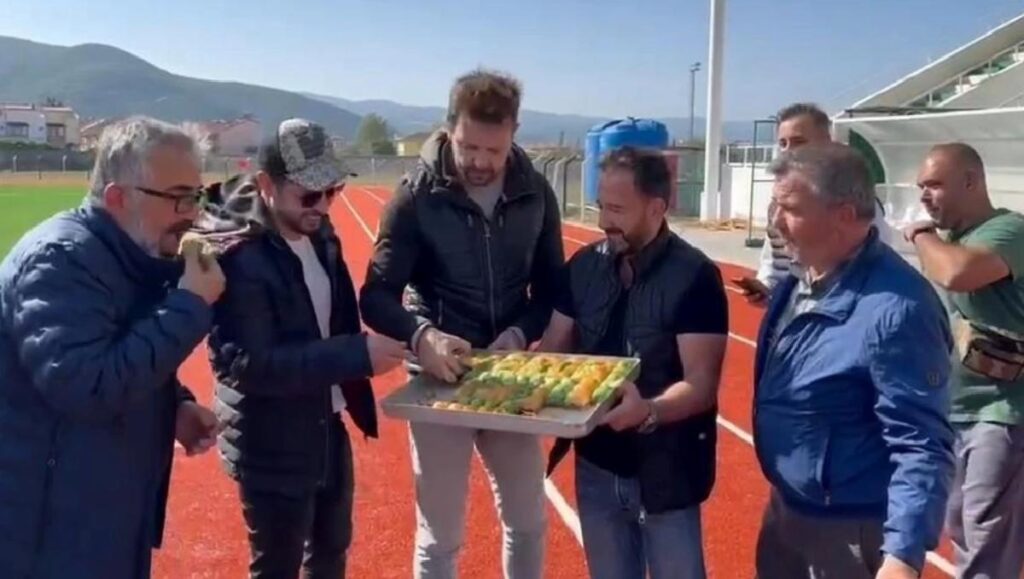 Fenerbahçe’nin efsane futbolcusu Elvir Baljic İznik’te atletlerle buluştu