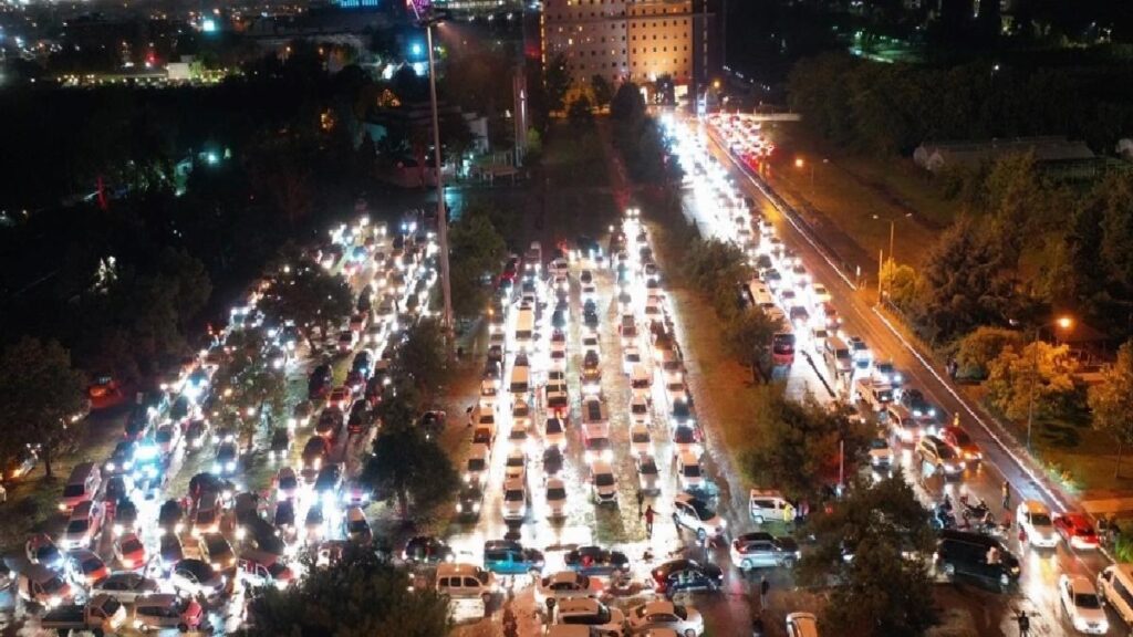 İHH İnsani Yardım Vakfı Bursa Şubesi Filistin’e Yardım Konvoyu Düzenledi