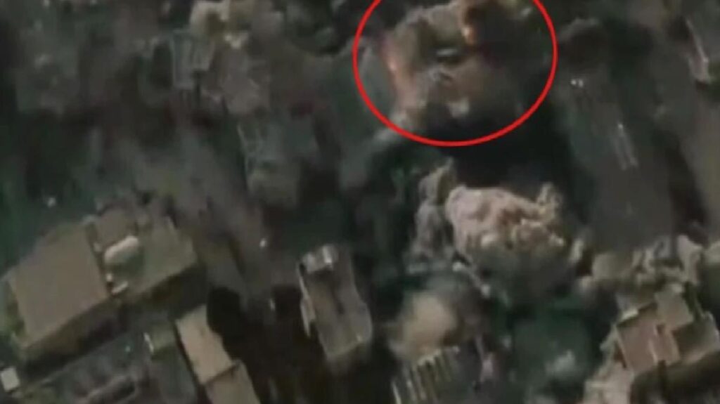 İsrail Gazze’deki İslam Üniversitesi’ni bombaladı