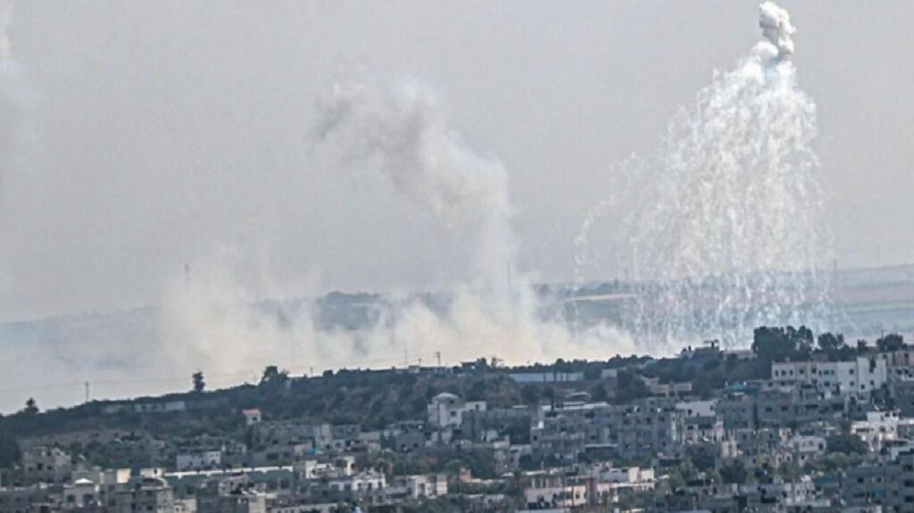 İsrail yasaklı fosfor bombası kullandı! 800 derece sıcaklığa ulaşıyor, bedeni içten dışa gerçek yakıyor