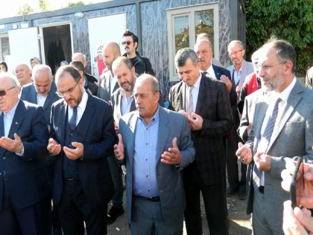 Mudanya Mescitleri Yaptırma ve Yaşatma Derneği 4-6 yaş kümesi Kur’an Kursu ve Gençlik Merkezi inşaatının temel atma merasimi gerçekleşti