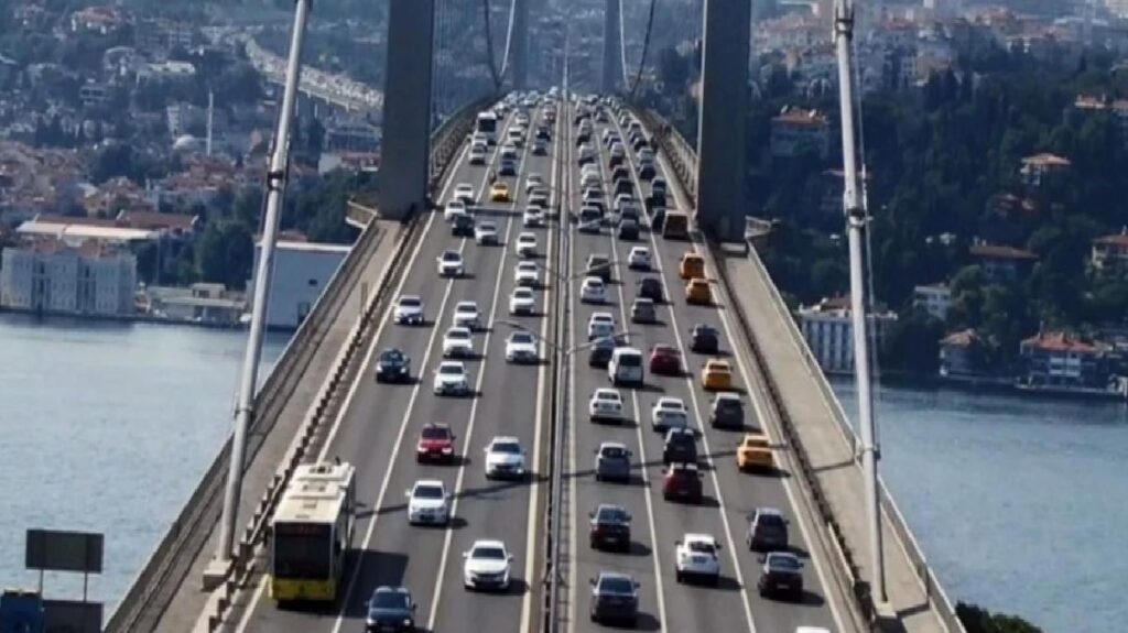 Son Dakika: Cumhurbaşkanı Erdoğan’ın talimatıyla köprü ve otoyol fiyatlarına yapılan artırım yılbaşına ertelendi